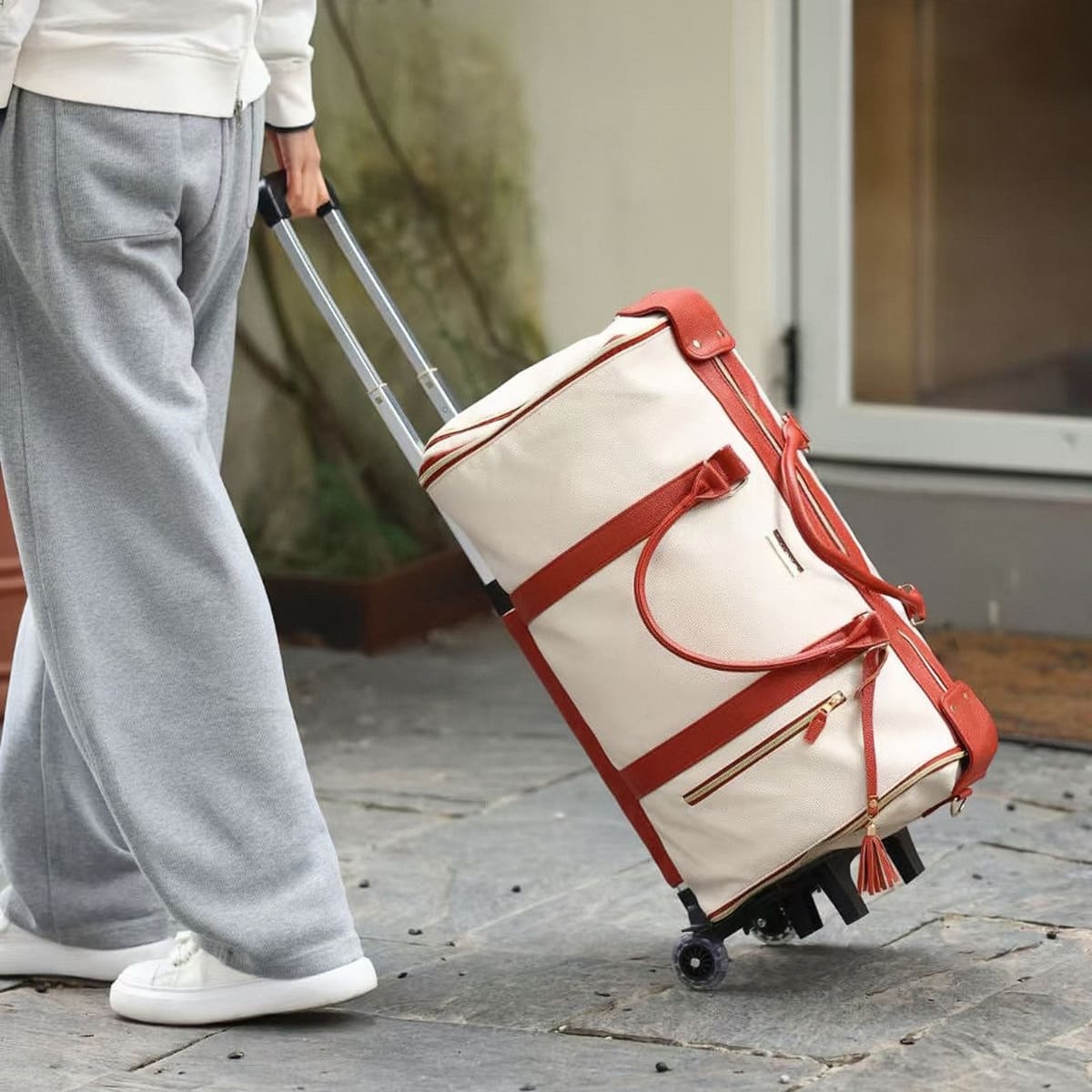 Travel Bag 2.0 (International Women's Day)